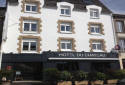 Located in Pontivy, this hotel is facing the Convention Centre, Château des Rohans and the confluence of Blavet River and the Canal de Nantes à Brest. Free WiFi