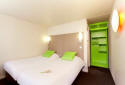 Hotel located just 5 km from the centre of Lens and 3 km from both the train station and Stade Bollaert-Delelis