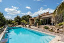 Narbonne bed and breakfast surrounded by a 5000 m² garden